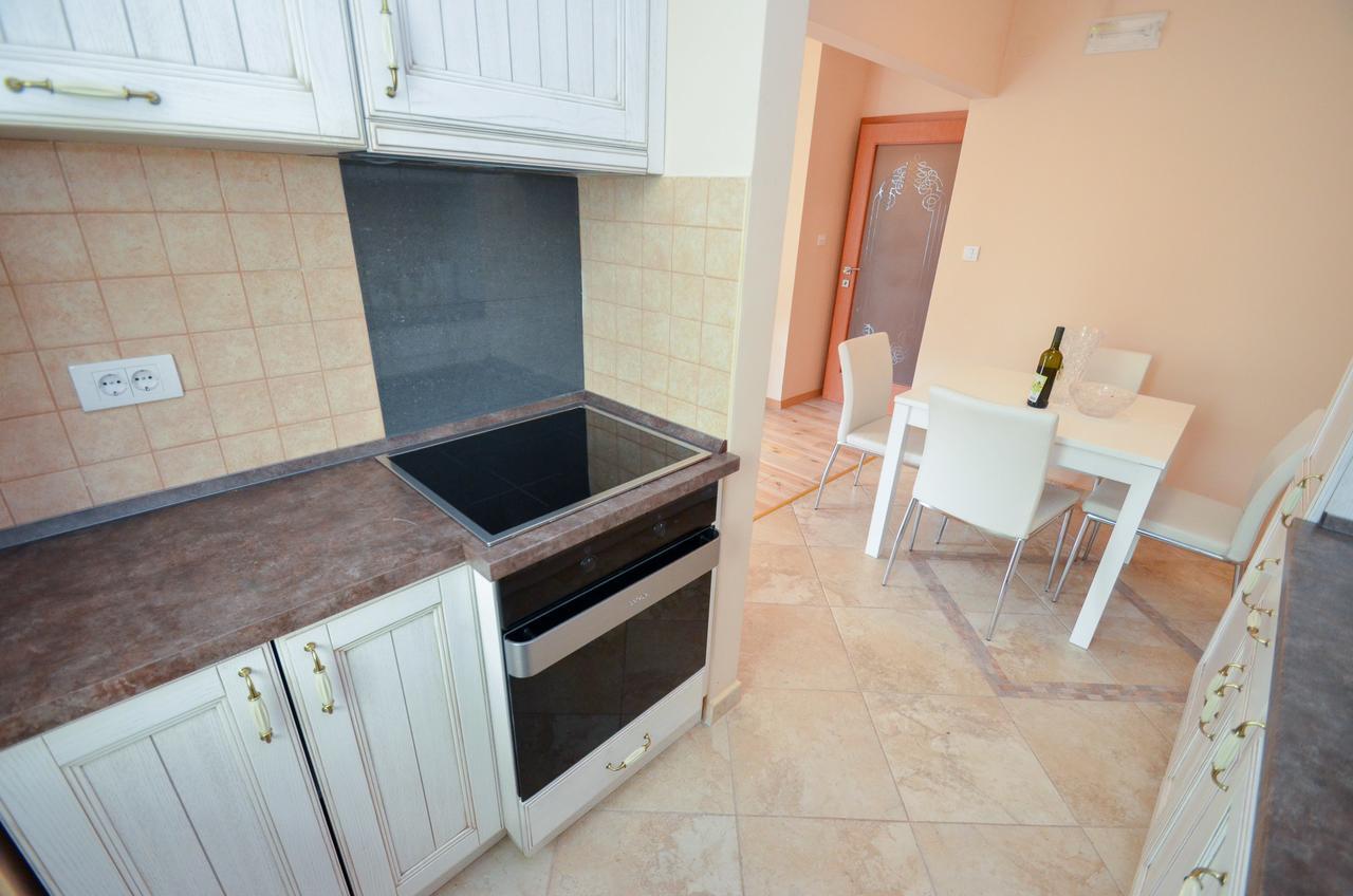 Central Apartment Kotor Zewnętrze zdjęcie