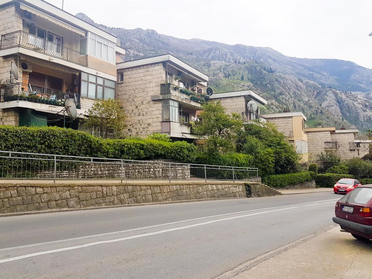Central Apartment Kotor Zewnętrze zdjęcie